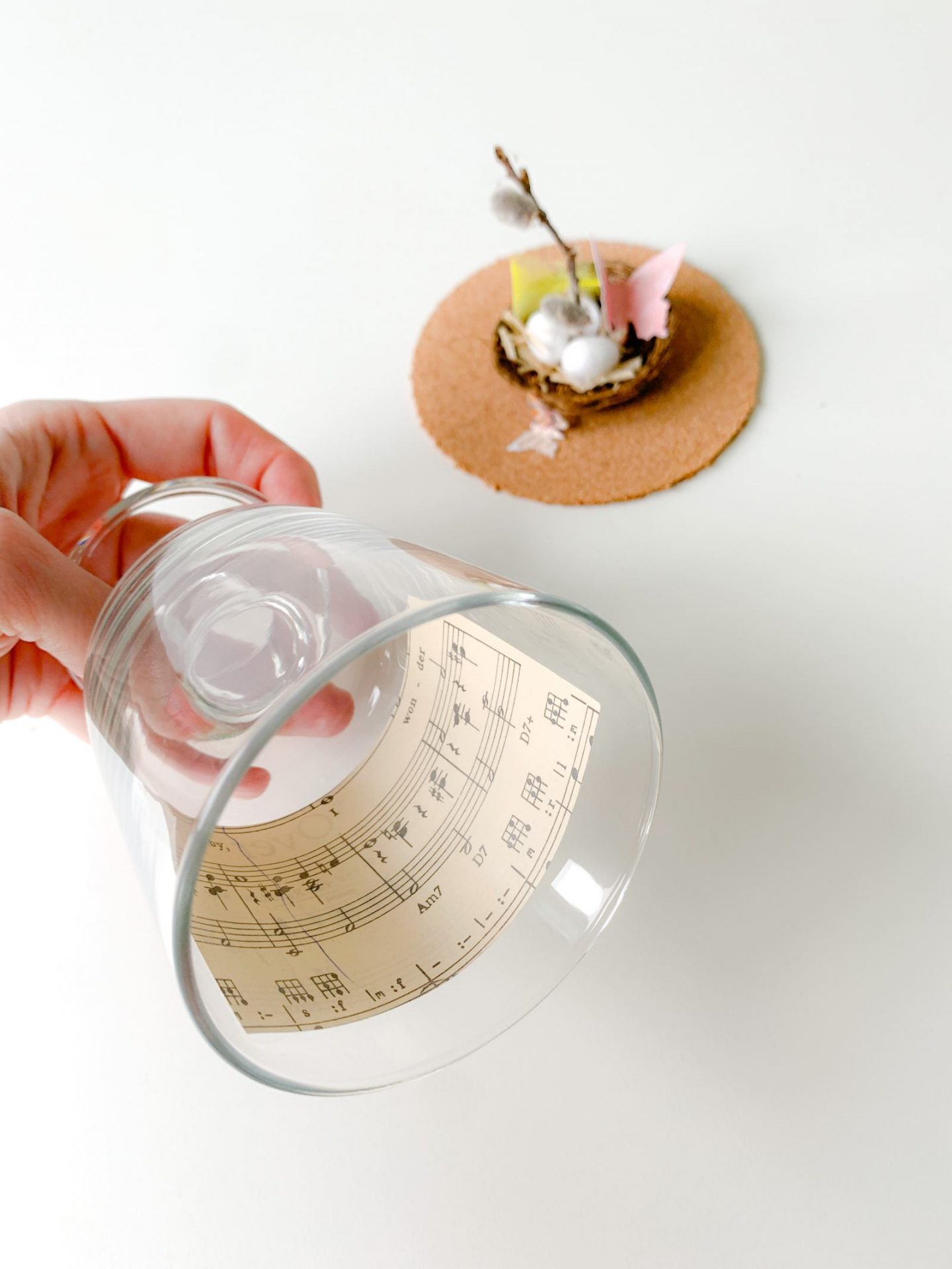 DIY WINE GLASS EASTER CLOCHE