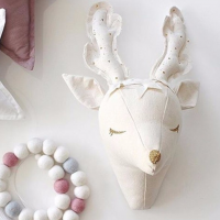 WHITE DEER HEAD WALL DECOR
