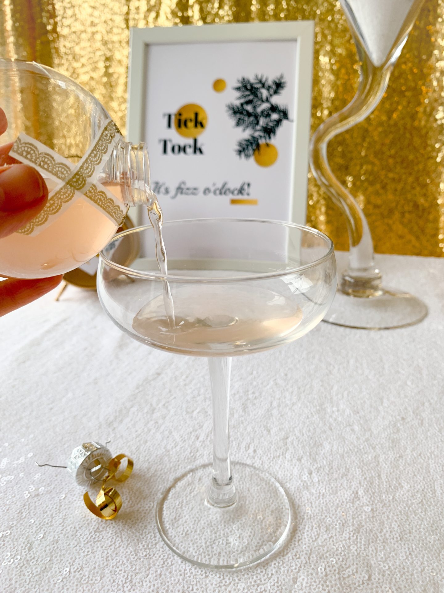 CLEAR FILLABLE DIY COCKTAIL BAUBLES