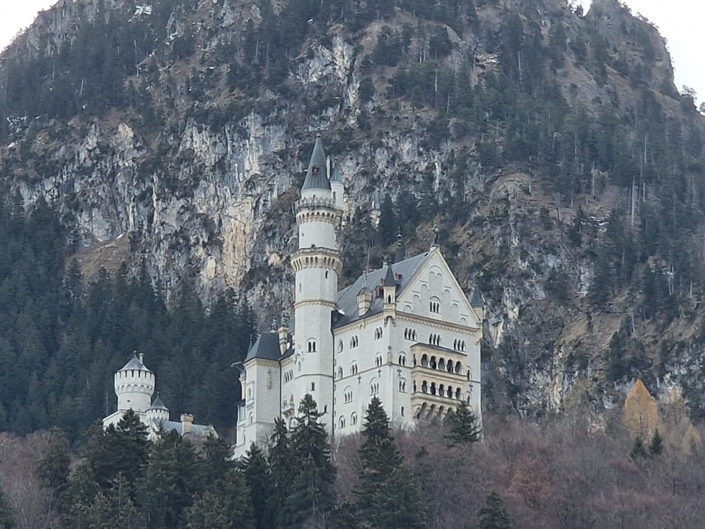 A Magical Family Christmas Getaway in Germany and Austria: Snowy Mountains, Storybook Towns & Festive Markets