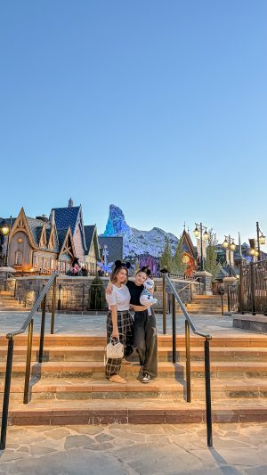 Disney Adventure World of Frozen Disneyland Paris